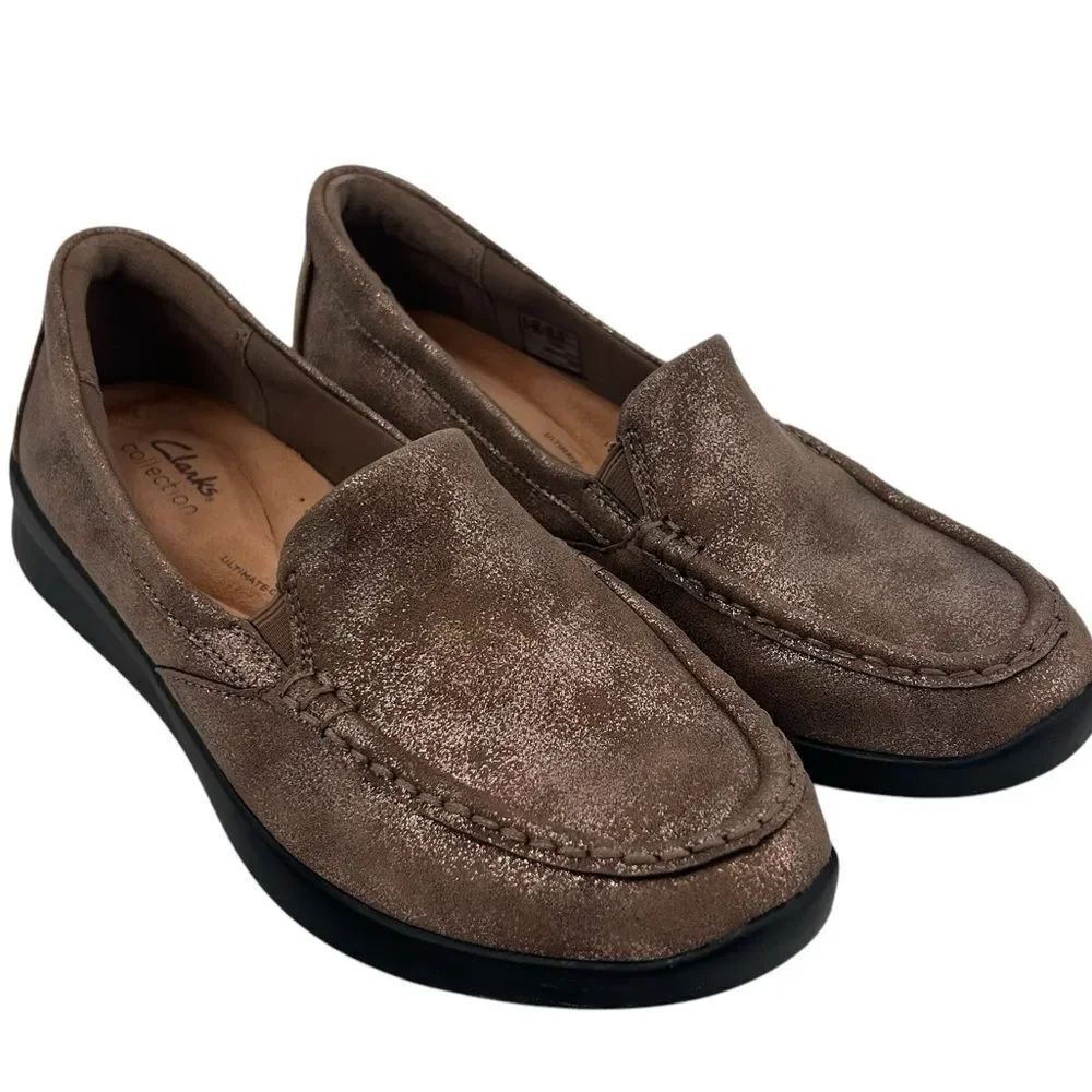 Clark’s Ellowyn gold metallic leather slip on shoes size 9.5